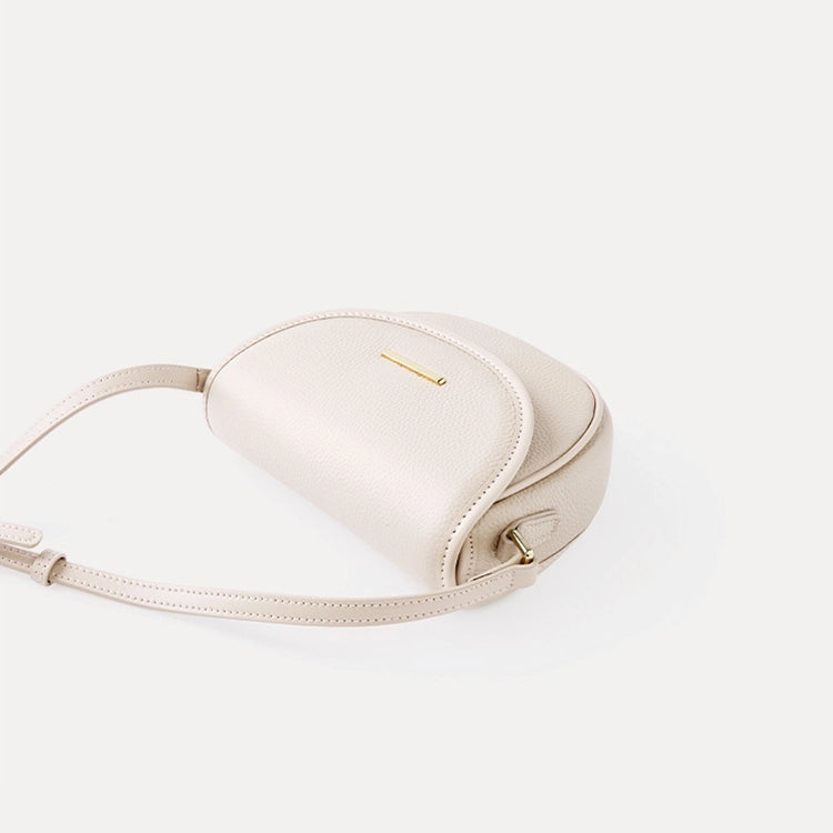 Pebbled Leather Saddle Crossbody Bag