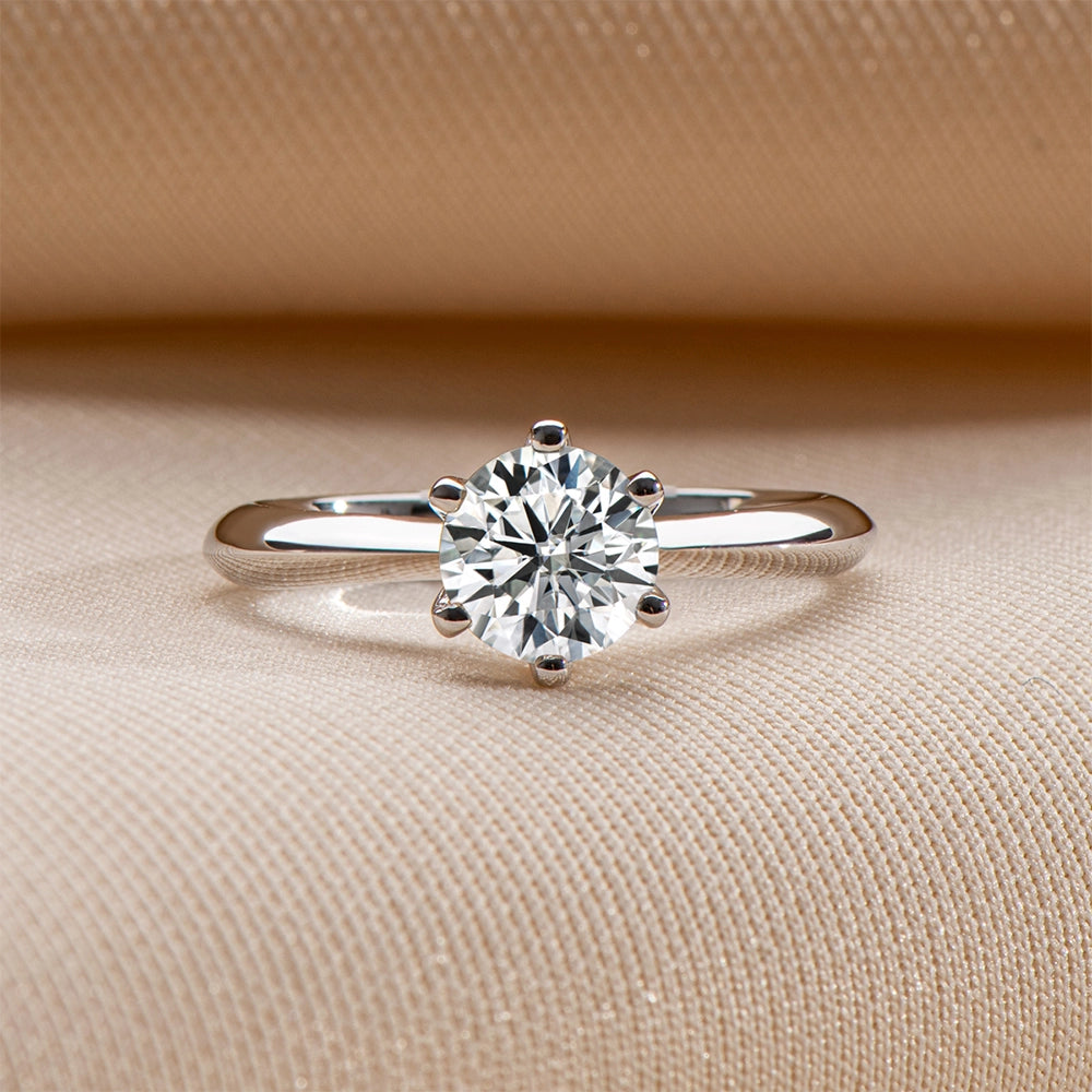 Sparkling Solitaire Crown Ring